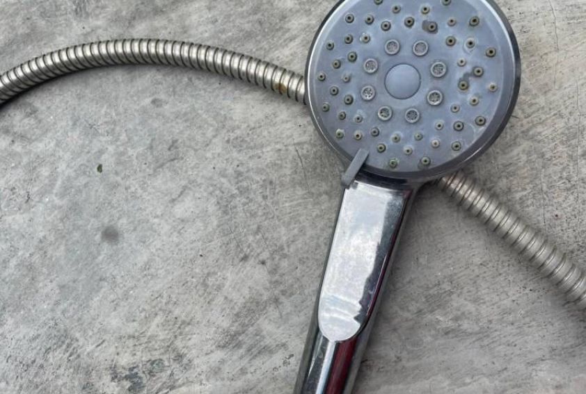 Дончане жалуются на длительные перебои с водоснабжением