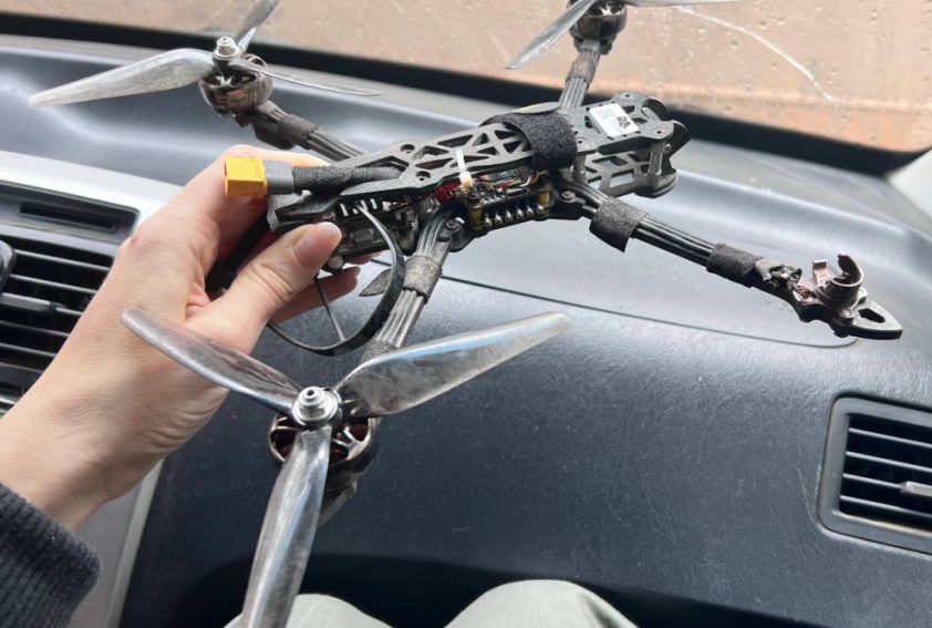 Дроны ВСУ атаковали жилые районы в Донецке