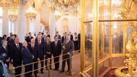 Неожиданная находка в Эрмитаже: Путин оценил размеры феодосийских серёг