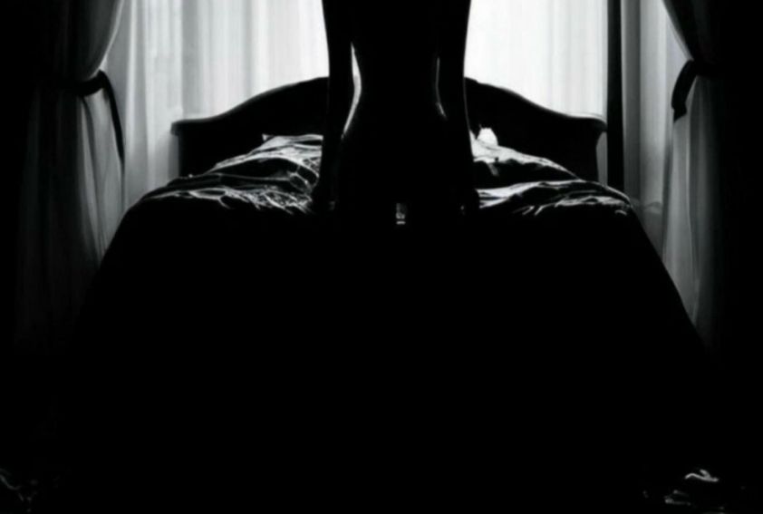 Онлайн-распространение порнографических материалов: в Мариуполе возбуждено уголовное дело