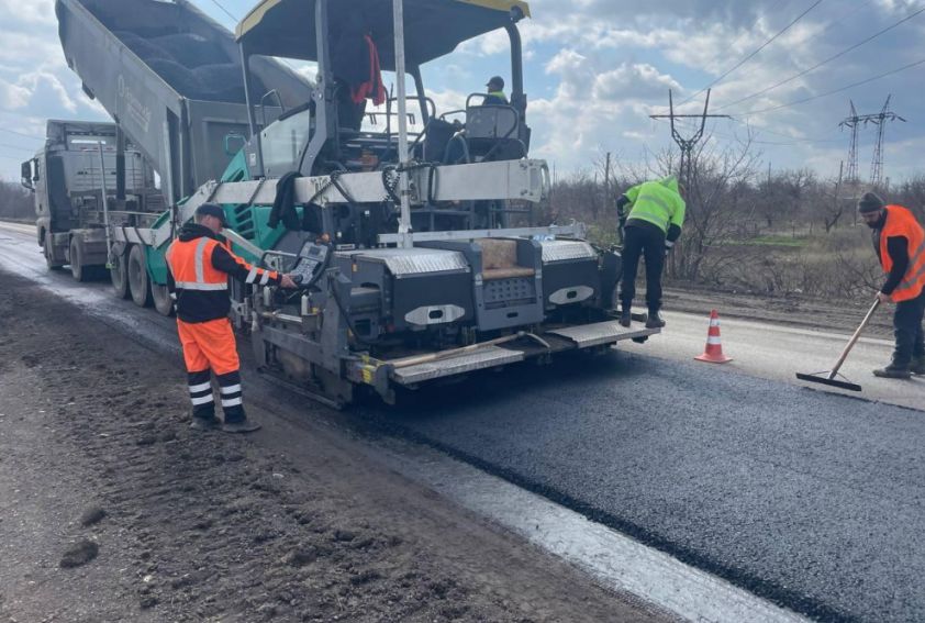 Обновление дорог в ДНР: Актуальные работы и объезд