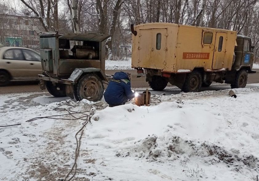 Восстановили водоснабжение в Горловке: заменены трубы и почищены сети