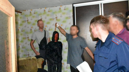 В Ленинском районе: Семейный конфликт завершился трагедией – мужчина убил мать и брата