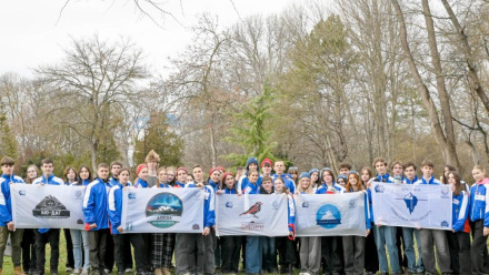 Молодежный патриотический десант: Крымские студенты и школьники участвуют в масштабной акции