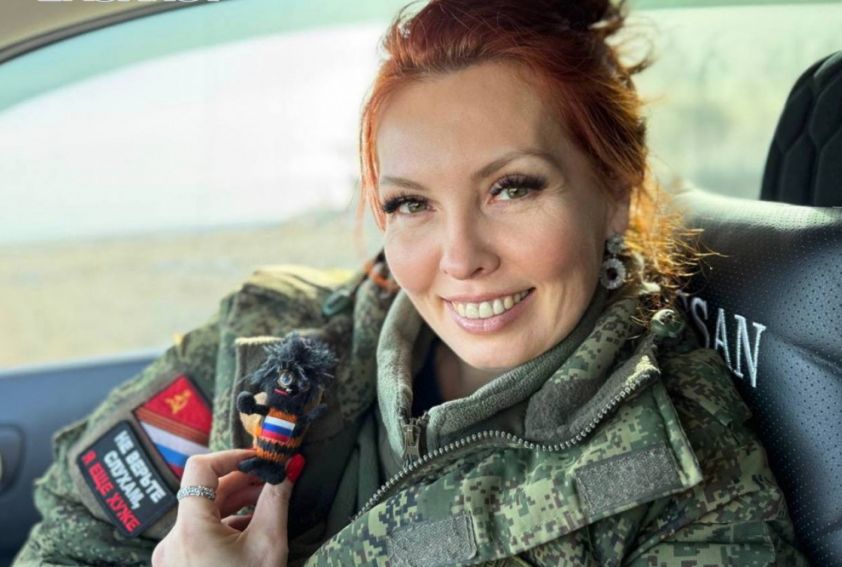 Светлана Кошелева поздравила военнослужащих с Днем защитника Отечества и призвала к поддержке фронта